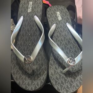 New Michael Kors Metallic Silver Sandals